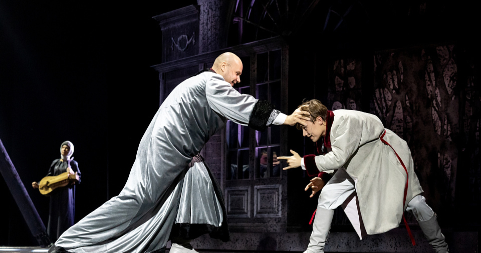 Дубровский