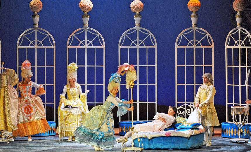 Двенадцать месяцев