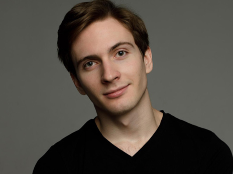 Владислав Токарев