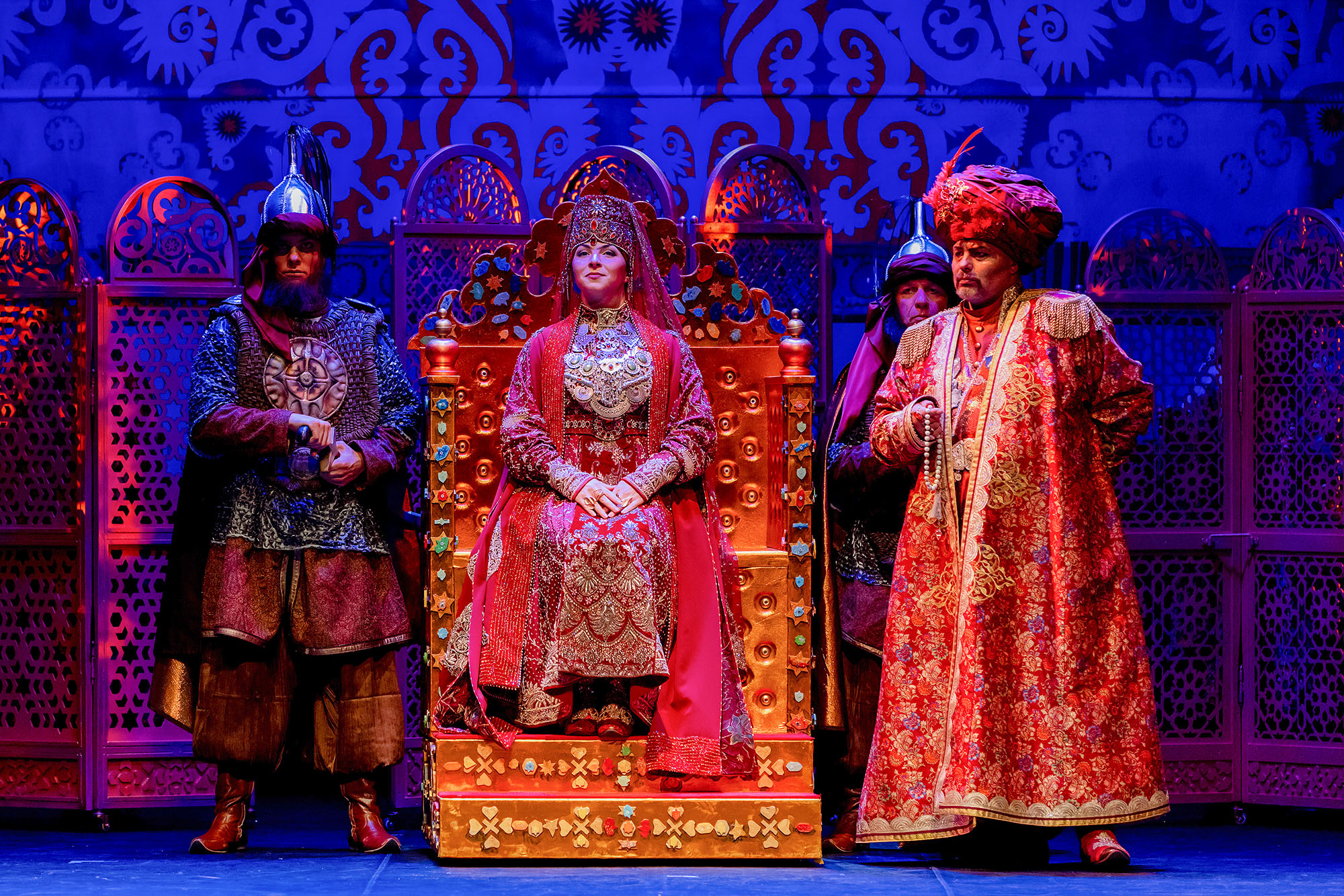 Далеко-далеко на востоке